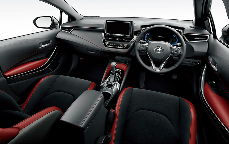 HYBRID G“Z”（内装色：センシャルレッド）