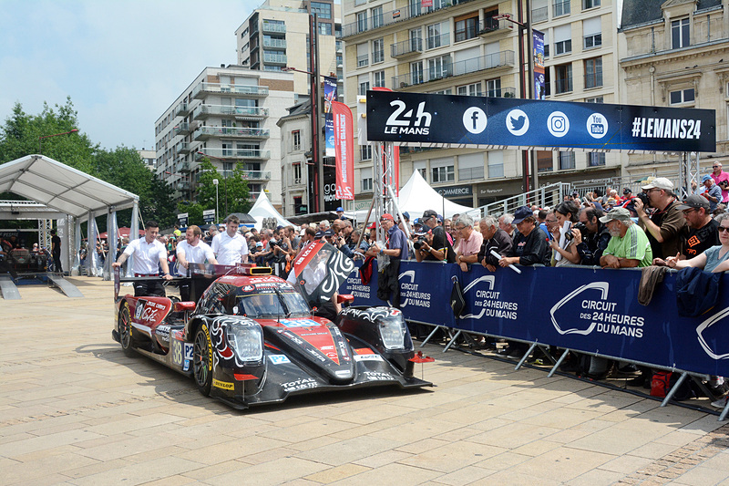 LMP2クラス 38号車のOreca 07-Gibson（JACKIE CHAN DC RACING）