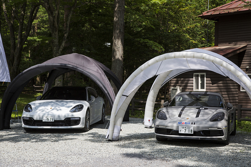 東京から乗ってきた「パナメーラ 4 E-Hybrid スポーツツーリスモ」は青でしたが、白もカッコいいですの