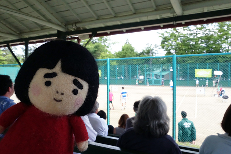 ラリーの間は席を立ったり移動したりするのは禁止です