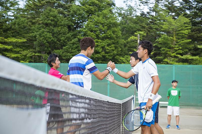福田/奥コンビが7-5、6-4で乾/野口コンビを倒して優勝