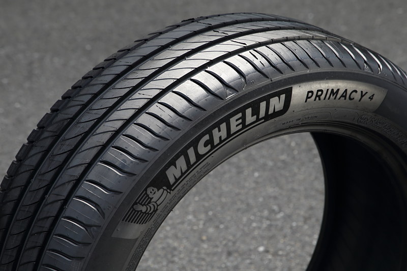 高級感のあるサイドウォールロゴ