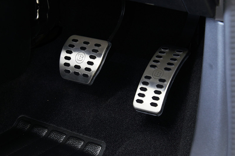 ブラバス スポーツペダル