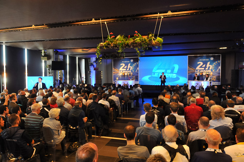 発表には、ル・マン24時間に参戦中の多くのチーム関係者も詰めかけた
