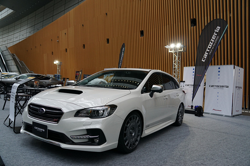 レヴォーグのデモカーを用意したパイオニア