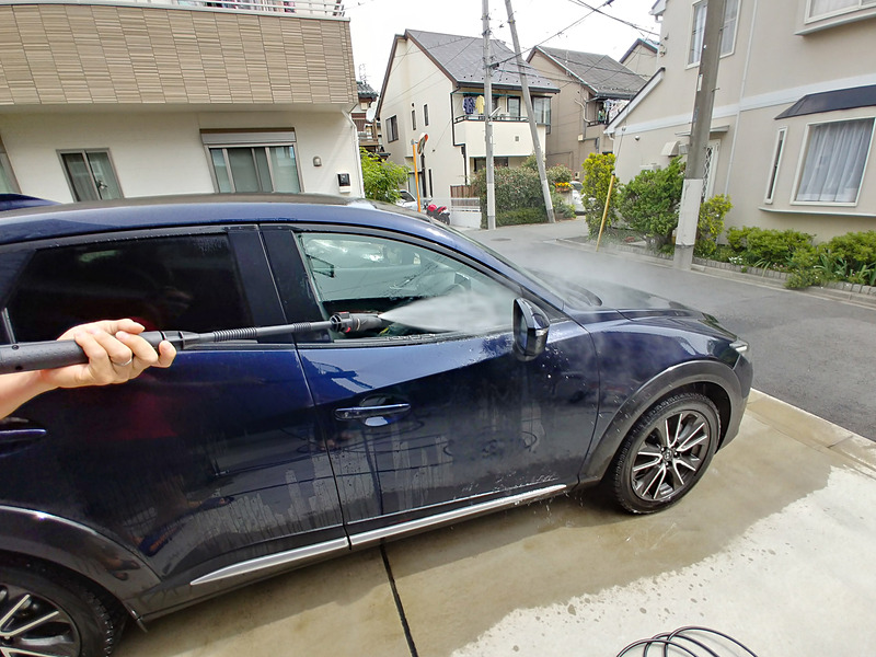 夢中になって噴射しまくる筆者