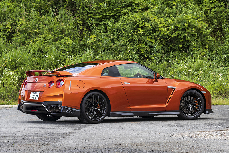 今回試乗した日産自動車「GT-R」のボディサイズは4710×1895×1370mm（全長×全幅×全高）。ホイールベースは2780mm