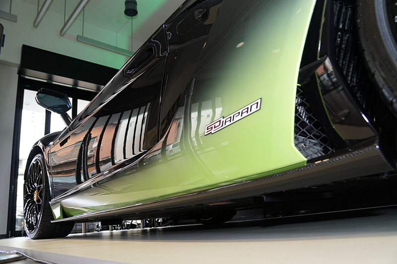 「アヴェンタドール S ロードスター 50th Anniversary Japan」の地バージョン。水・地・火・風・空という5モデルがあり、それぞれワンオフで1台だけが生産されるというとても貴重なモデル