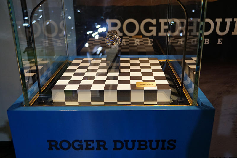 ROGER DUBUIS（ロジェ・デュブイ）による時計の展示も行なわれた
