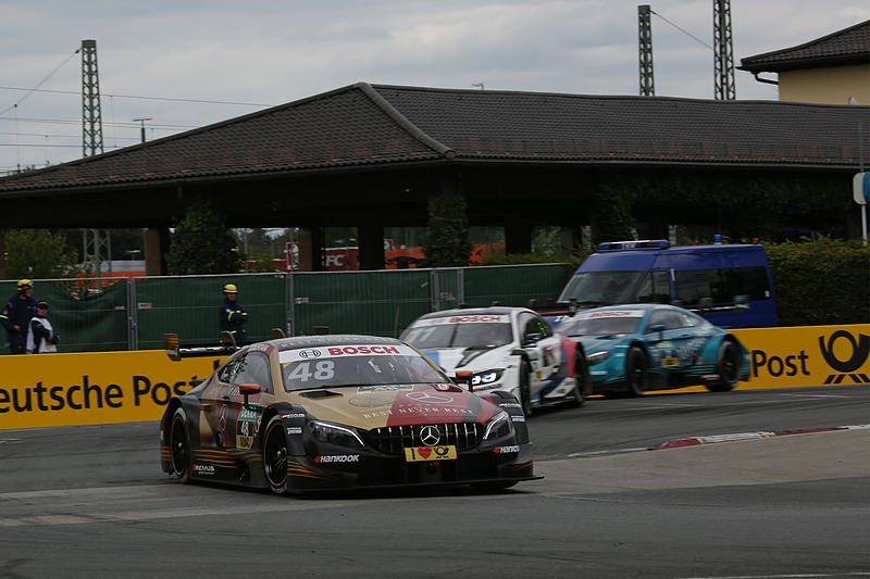 第4戦レース1で勝利したエドアルド・モルタラ（ゼッケン48 SILERPFEIL Energy Mercedes-AMG Motorsport）