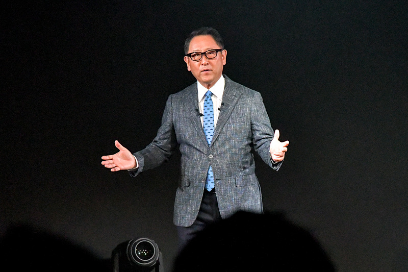 「クルマの未来が大きく変わる」と挨拶をするトヨタ自動車株式会社 代表取締役社長 豊田章男氏