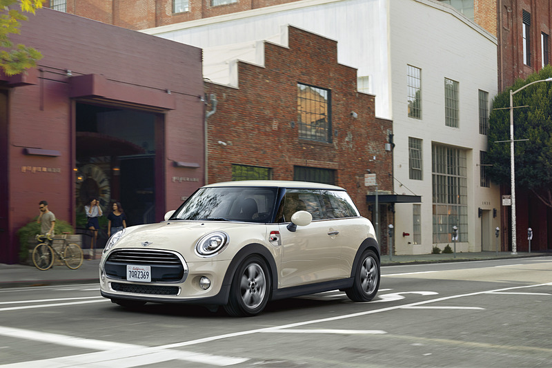 特別仕様車「MINI ヴィクトリア」