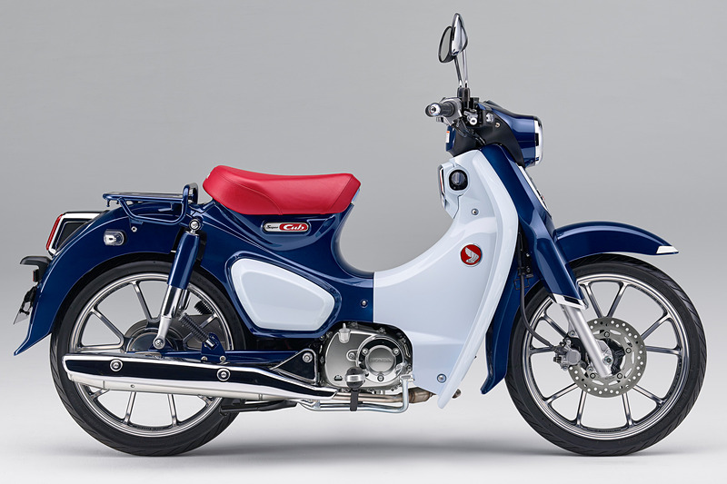 「スーパーカブ C125」（パールニルタバブルー）