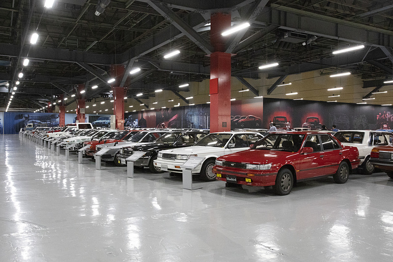 1970年～1980年代。そして1990年。このあたりから「ウチにあった」的なクルマが登場。来場者の歩みが遅くなるエリアだという