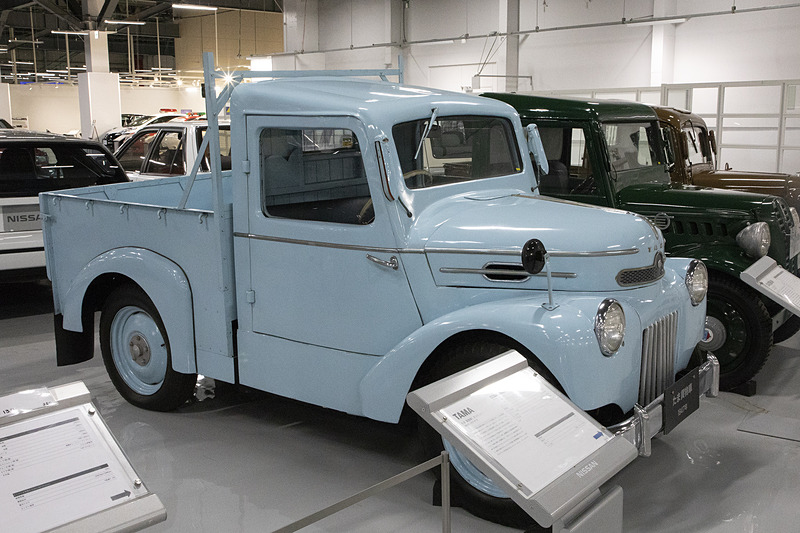 朝鮮戦争の影響で鉛の価格が高騰してバッテリーが高価になったことを機に、たま電気自動車をガソリン仕様に変更した「たま貨物車」。ノーズにラジエター用のグリルが追加されている