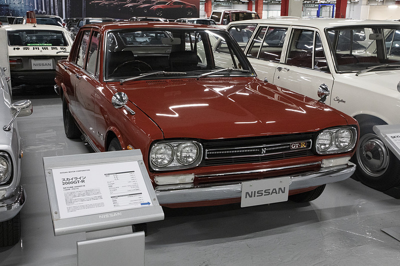 プリンス自工と合併して1年後に発売されたスカイライン 2000GT-R。写真は1969年製のPGC10型
