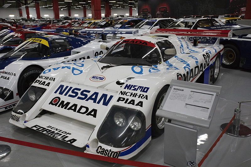 ニッサンのモータースポーツと言えばプロトタイプカーが代表的。ここからはプロトタイプカーの展示を紹介。これは1986年のニッサン R85V