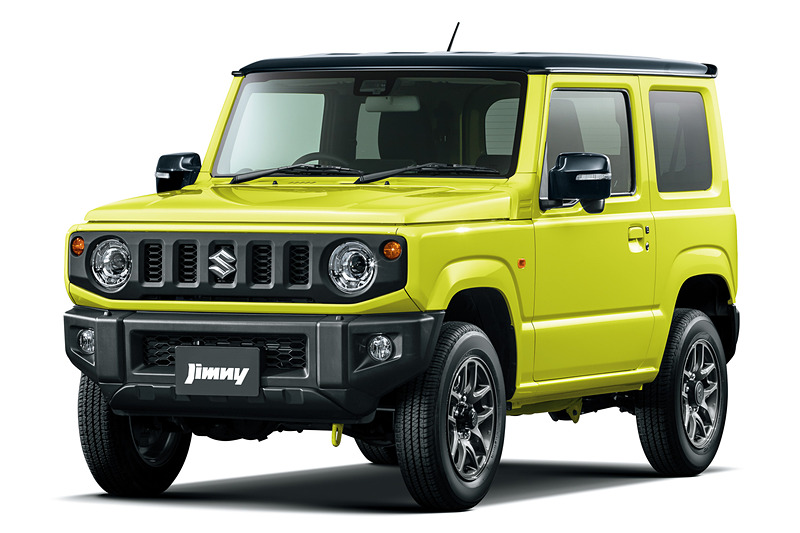 ジムニー XCにはルーフがブラックになる2トーンカラーも設定。こちらは「キネティックイエローブラック2トーンルーフ」