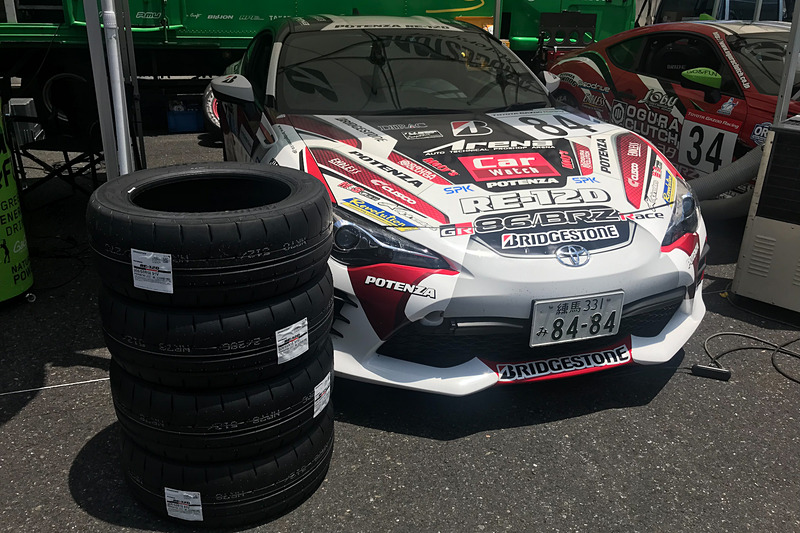 ちなみにBレース優勝者には「アイラブカーズ賞」が贈られる。優勝賞品はなんとタイヤ1セット！ ラッキー！