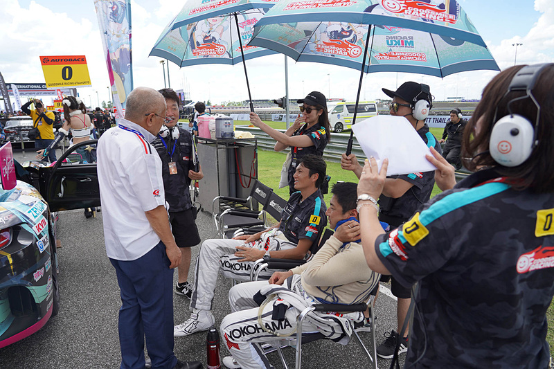 タイ戦に力を入れているGTAは、板東代表自ら各チームを激励