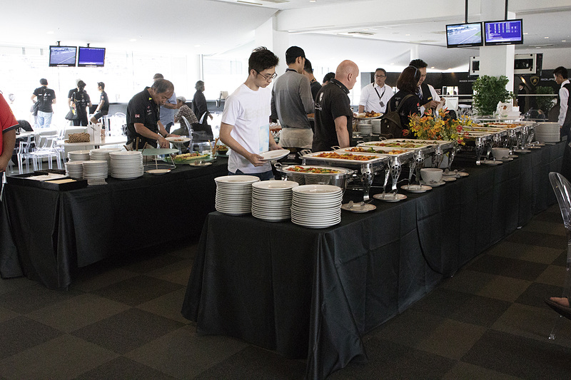 ホスピタリティではイタリアンのケータリングも用意されている