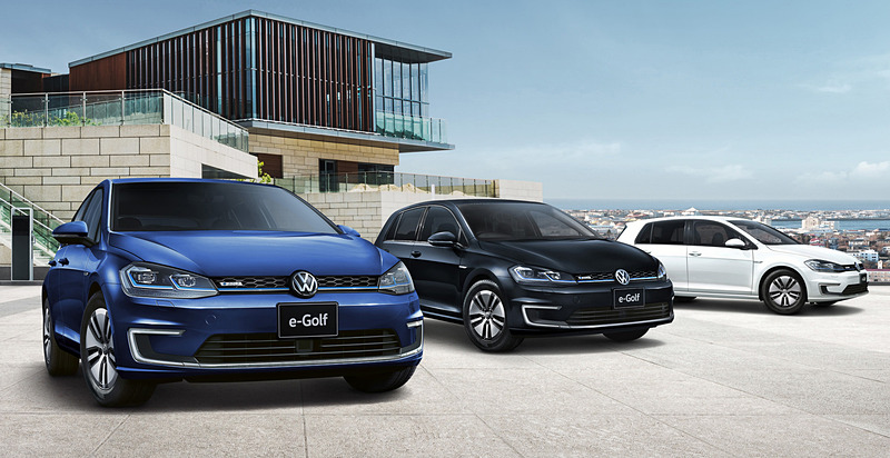 ボディカラーはベースモデルに設定のない「アトランティックブルーメタリック」「ディープブラックパールエフェクト」「オリックスホワイトマザーオブパールエフェクト」の3色を選択可能