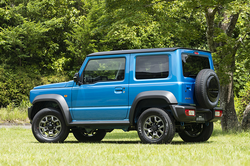 撮影車両はJC。ボディカラーは「ブリスクブルーメタリック」