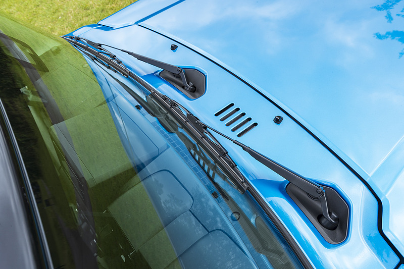 フロントワイパー