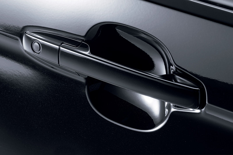 ブラック塗装アウタードアハンドル