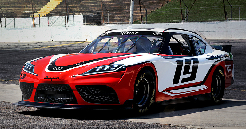 NASCAR エクスフィニティ スープラ