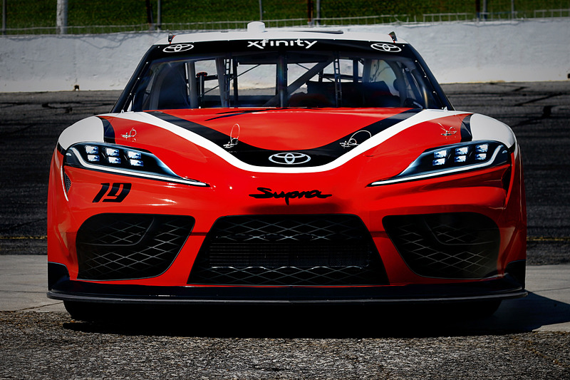 NASCAR エクスフィニティ スープラ