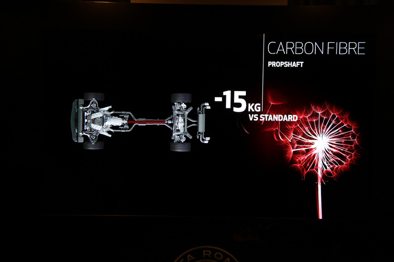 プロペラシャフトのカーボン化により通常よりも15kg軽量化できたという