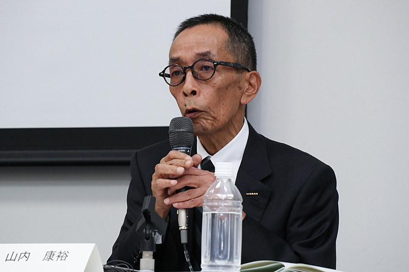 「完成検査の問題について対策と実行の責任者となっている」という日産自動車株式会社 CCO 山内康裕氏が中心となって記者会見が行なわれた