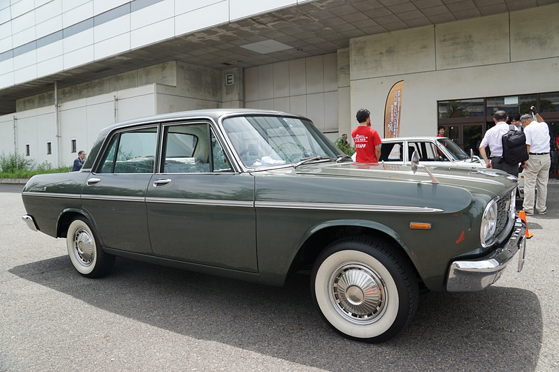 往年の名車同乗体験