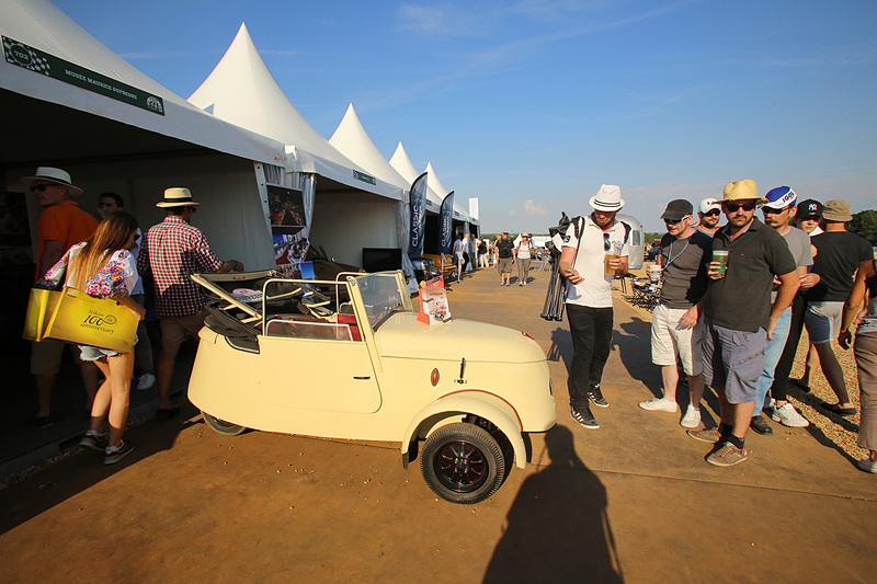 1941年製のプジョーのEV（電気自動車）。最高速は30km/h