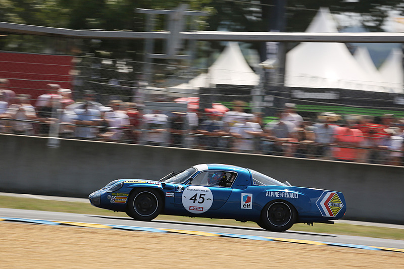 グリッド5にルノーアルピーヌ A443（1978年、45号車）で参戦したロイック・デュバル選手