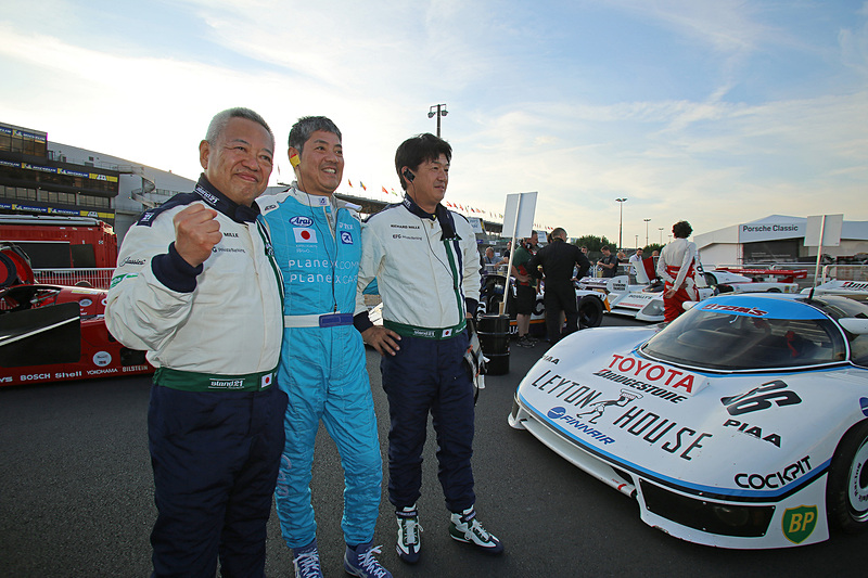 トヨタ 85C（1985年）で出場する国江仙嗣氏（右）と伊藤俊哉氏（左）ペア