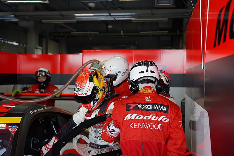 道上選手から大津選手へとドライバー交代