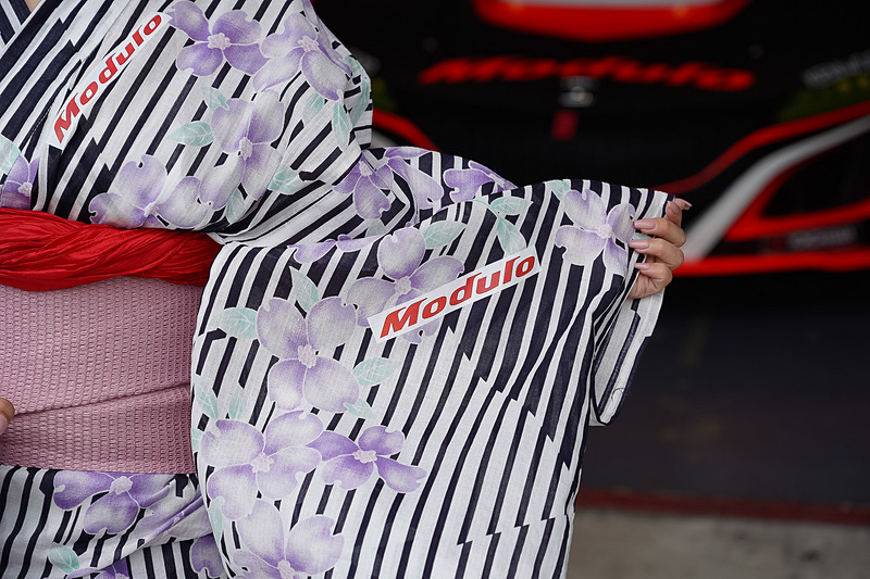 浴衣に入っていたModuloロゴ