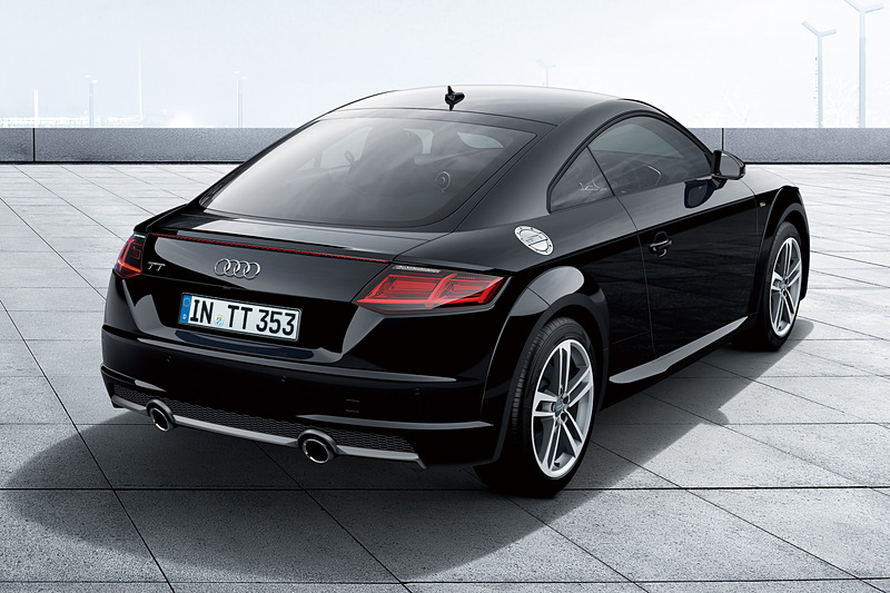 1.8 TFSI style+（ミトスブラックメタリック）