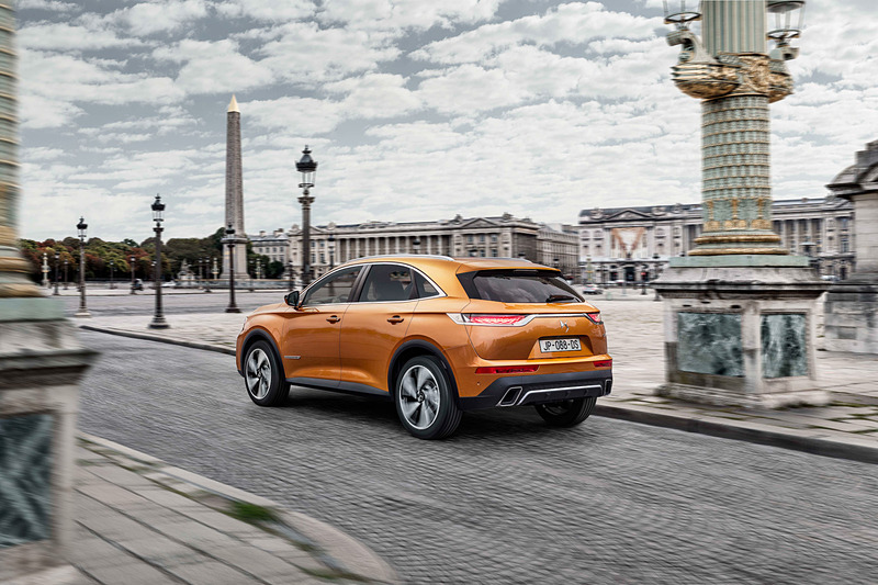 直列4気筒DOHC 2.0リッターディーゼルターボエンジンは最高出力130kW（177PS）/3750rpm、最大トルク400N・m/2000rpmを発生。新開発の直列4気筒DOHC 1.6リッターガソリンターボエンジンは最高出力165kW（225PS）/5500rpm、最大トルク300N・m/1900rpmを発生する