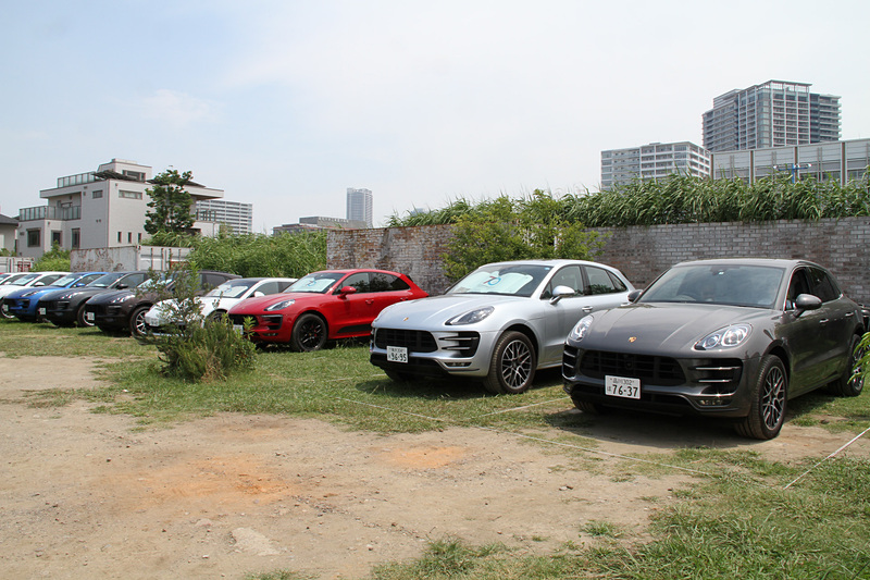 当日はマカンやパナメーラ スポーツツーリスモの試乗会が開かれた