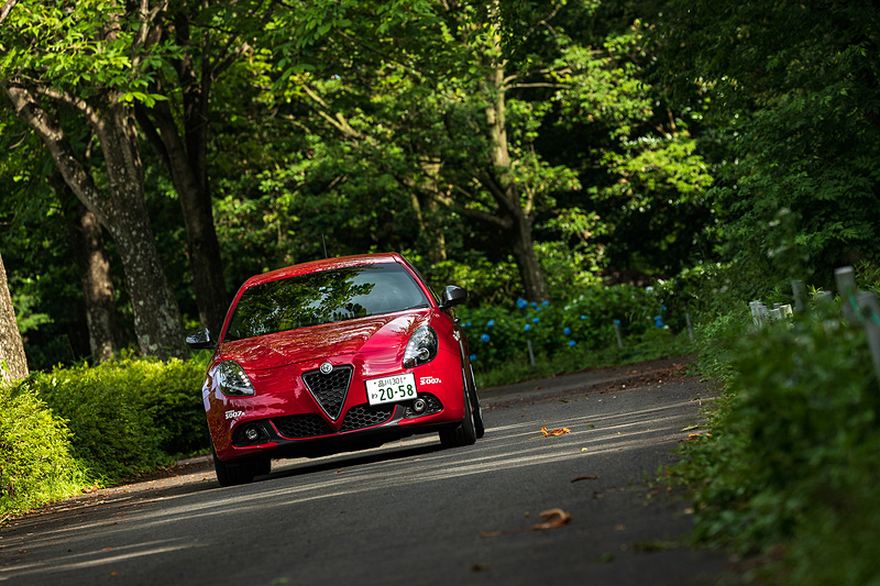 FFのアルファ ロメオ ジュリエッタでは、タイヤが完全に勝っていた