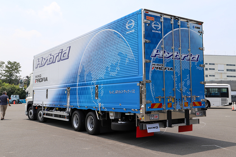 日野プロフィア ハイブリッド