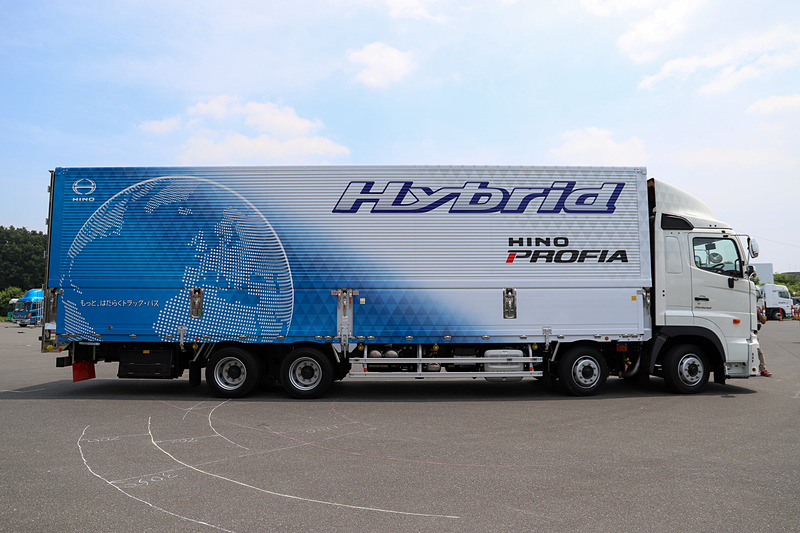 日野プロフィア ハイブリッド