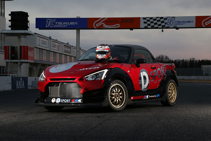 コペンやトールなどのダイハツ車向けカスタマイズパーツを多数手がけるD-SPORT。多くのディーラーでも販売しているため、ダイハツ車ユーザーにとって認知度の高いブランド