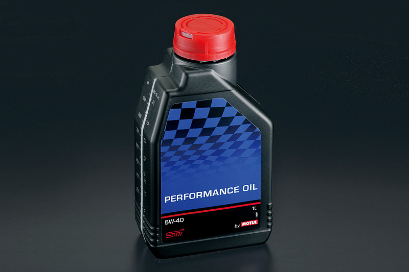 「パフォーマンスオイル（TYPE RA-R標準充填オイル）」（2万2680円）