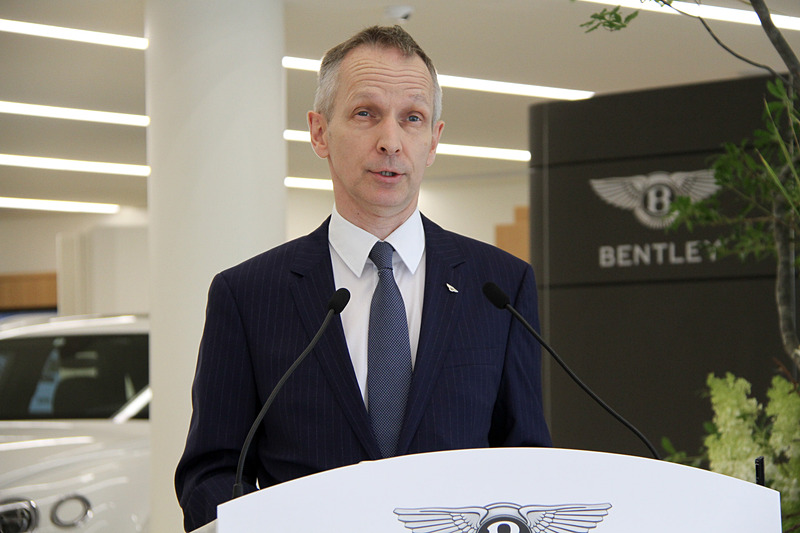 ベントレー モーターズ ジャパン 代表のティム・マッキンレー氏