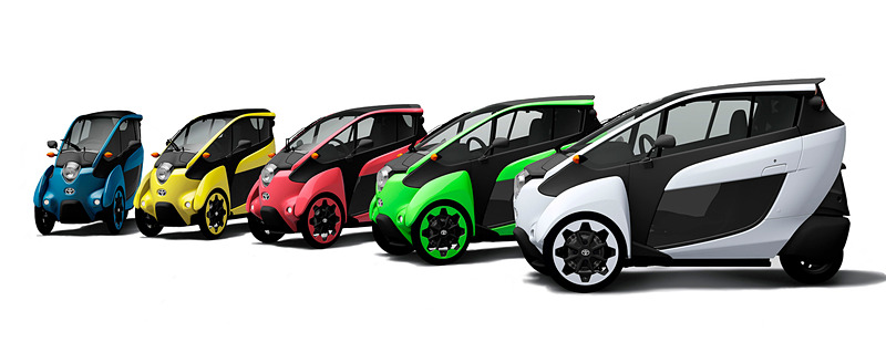 会場の警備などを行なう大会スタッフを「TOYOTA i-ROAD」などの小型モビリティ提供で支援