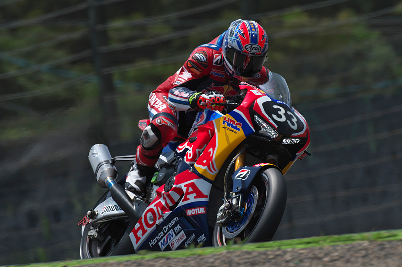 33号車Red Bull Honda with 日本郵便の高橋選手